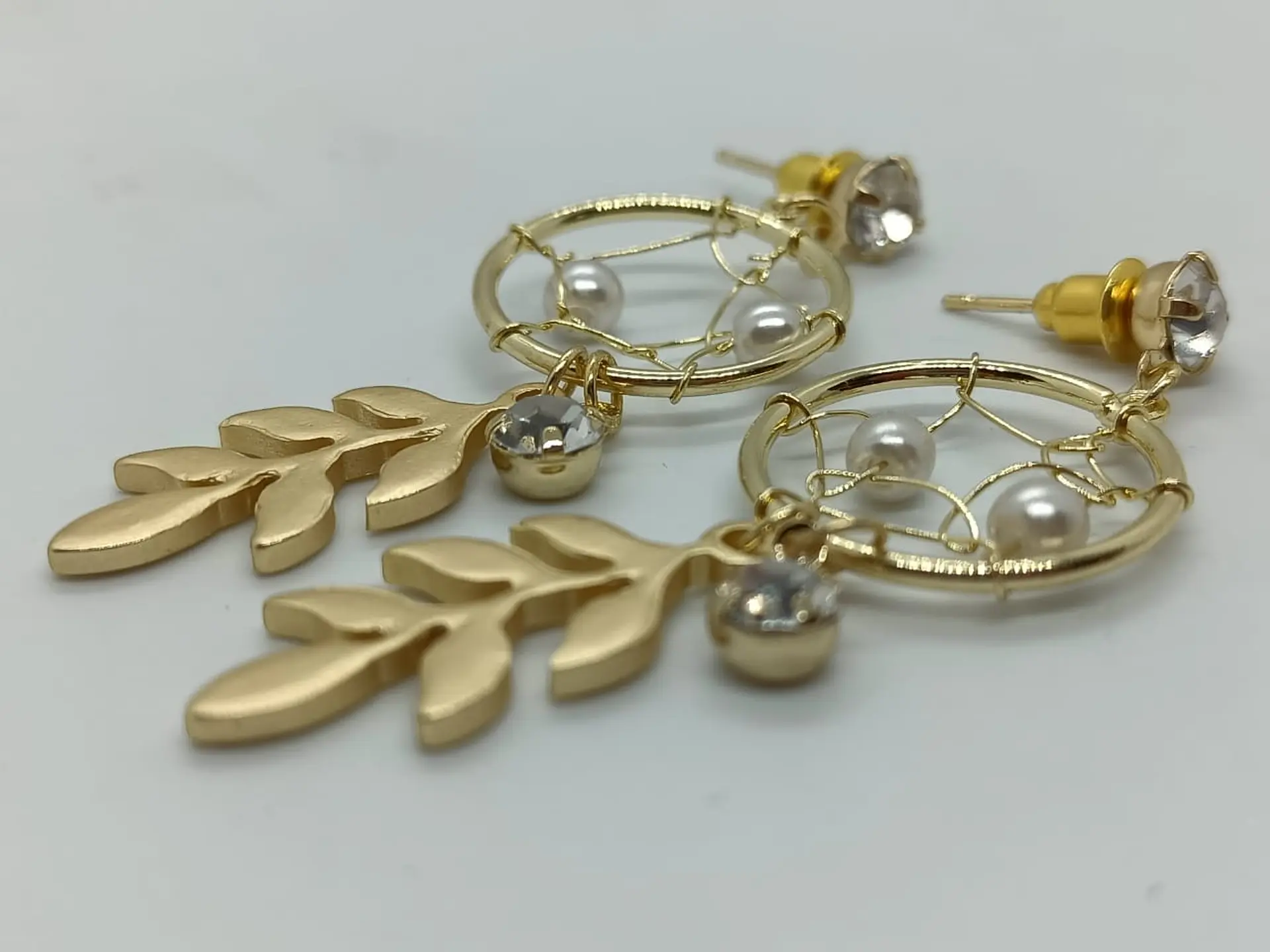 Aros aretes largos atrapa sueños zirconia perla dorados atrapasueños 7