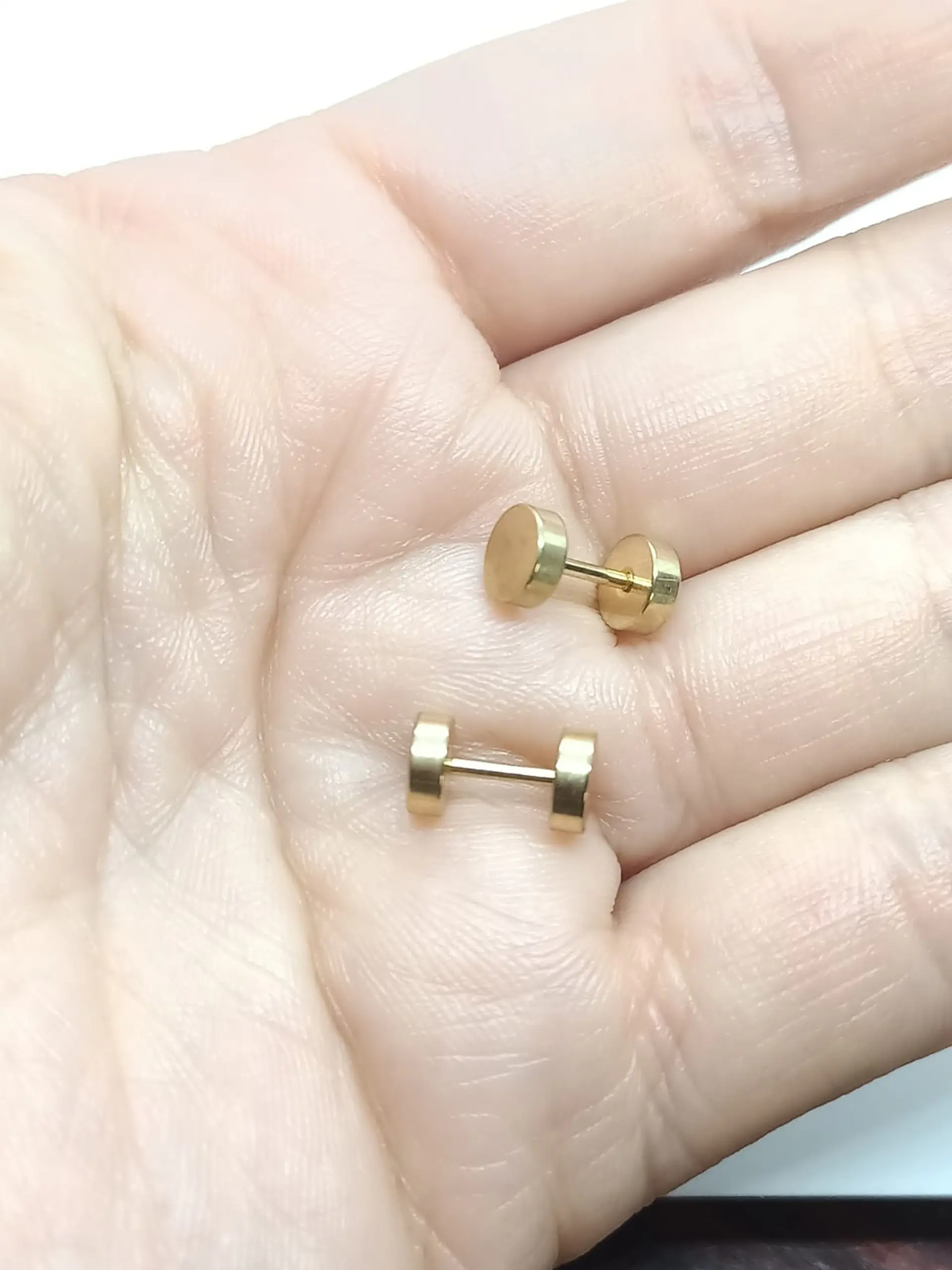 Aros Punk Acero Moda 6mm Juvenil Barbell Plateado o dorado. 6