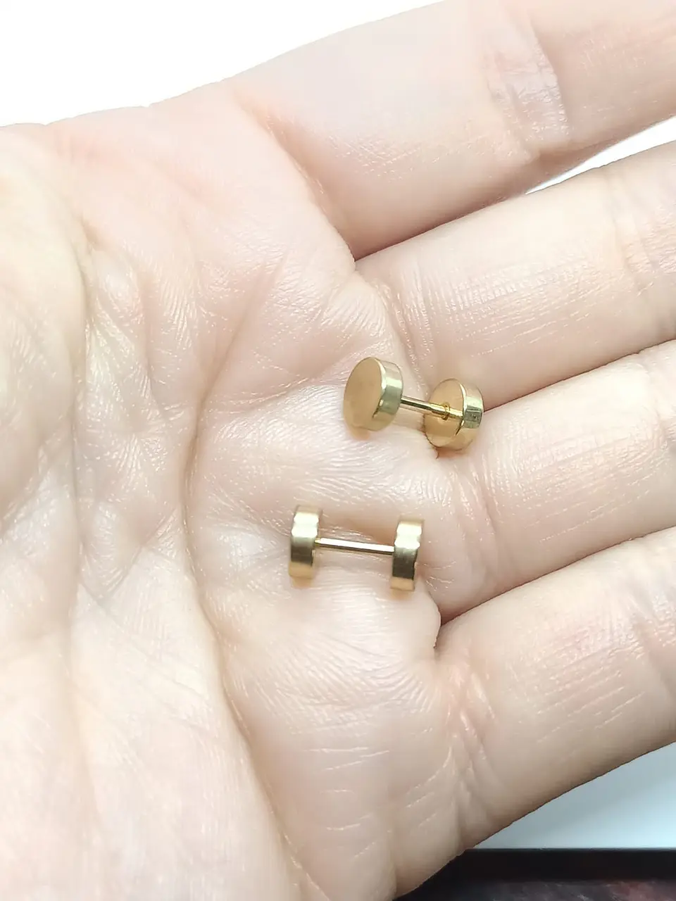 Aros Punk Acero Moda 6mm Juvenil Barbell Plateado o dorado. 6