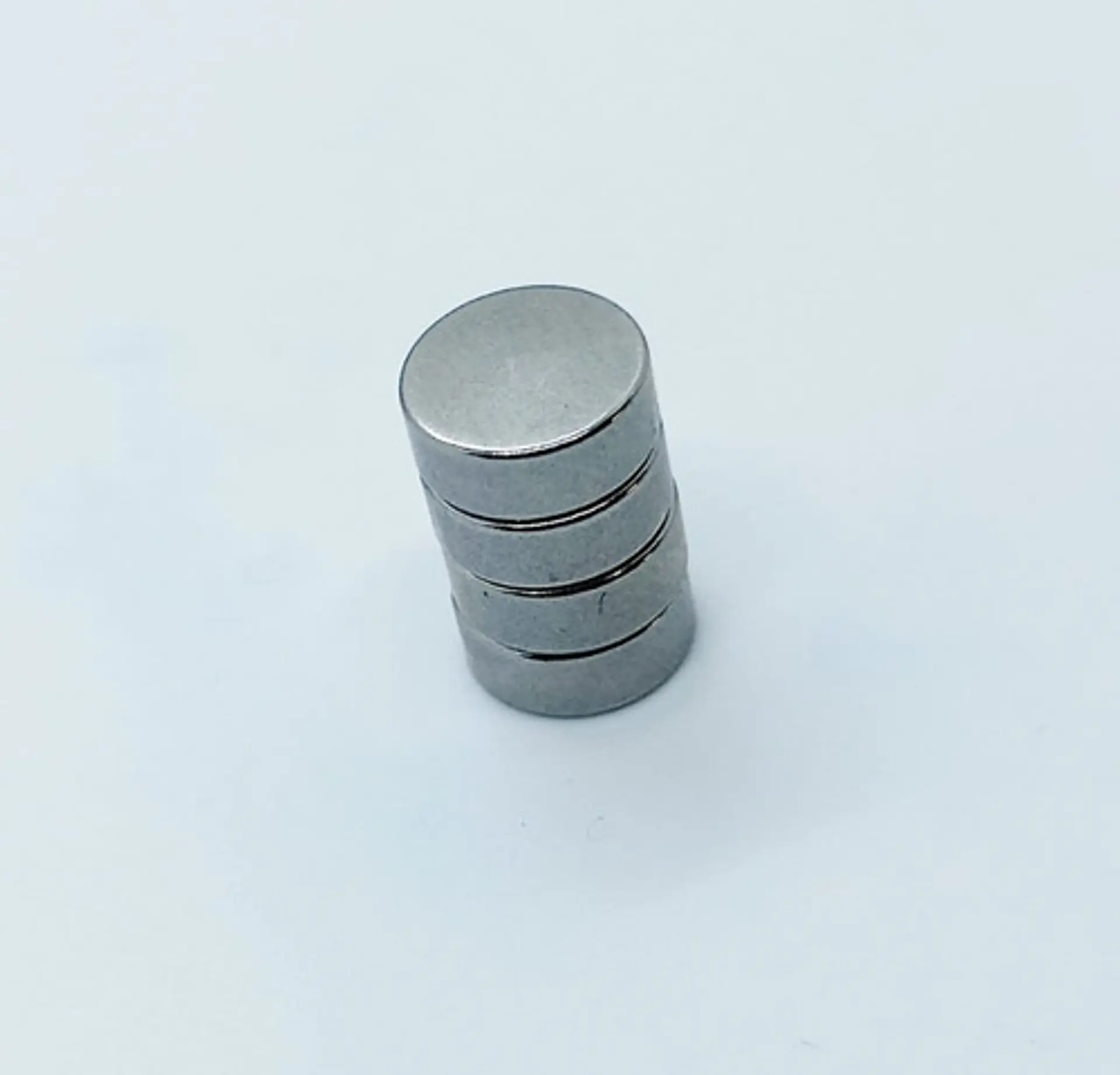 Aros Iman Redondo Punk Sin perforacion 8mm 14