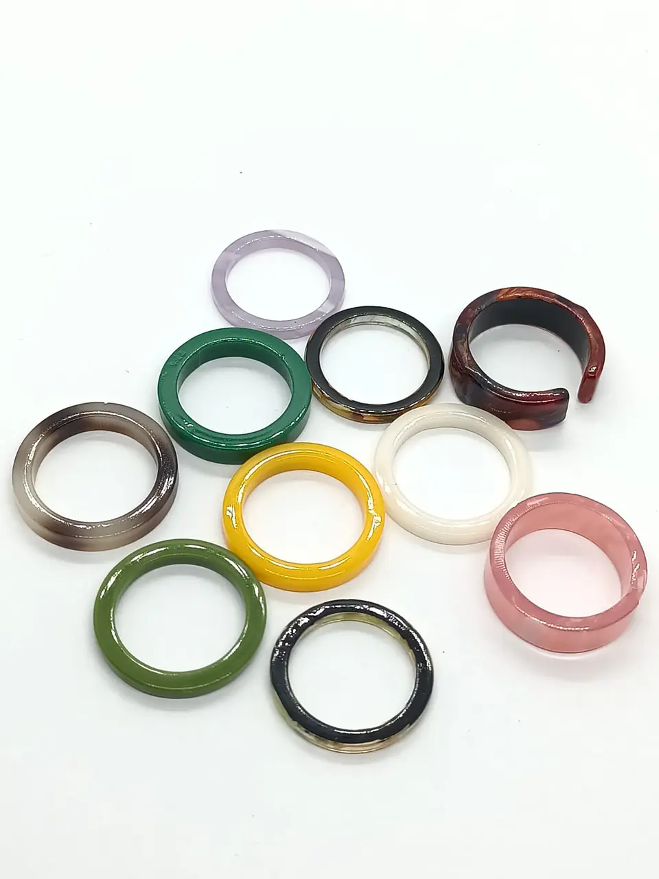 Set 10 Anillos Resina Colores Medidas Varias Juvenil Frescos  1