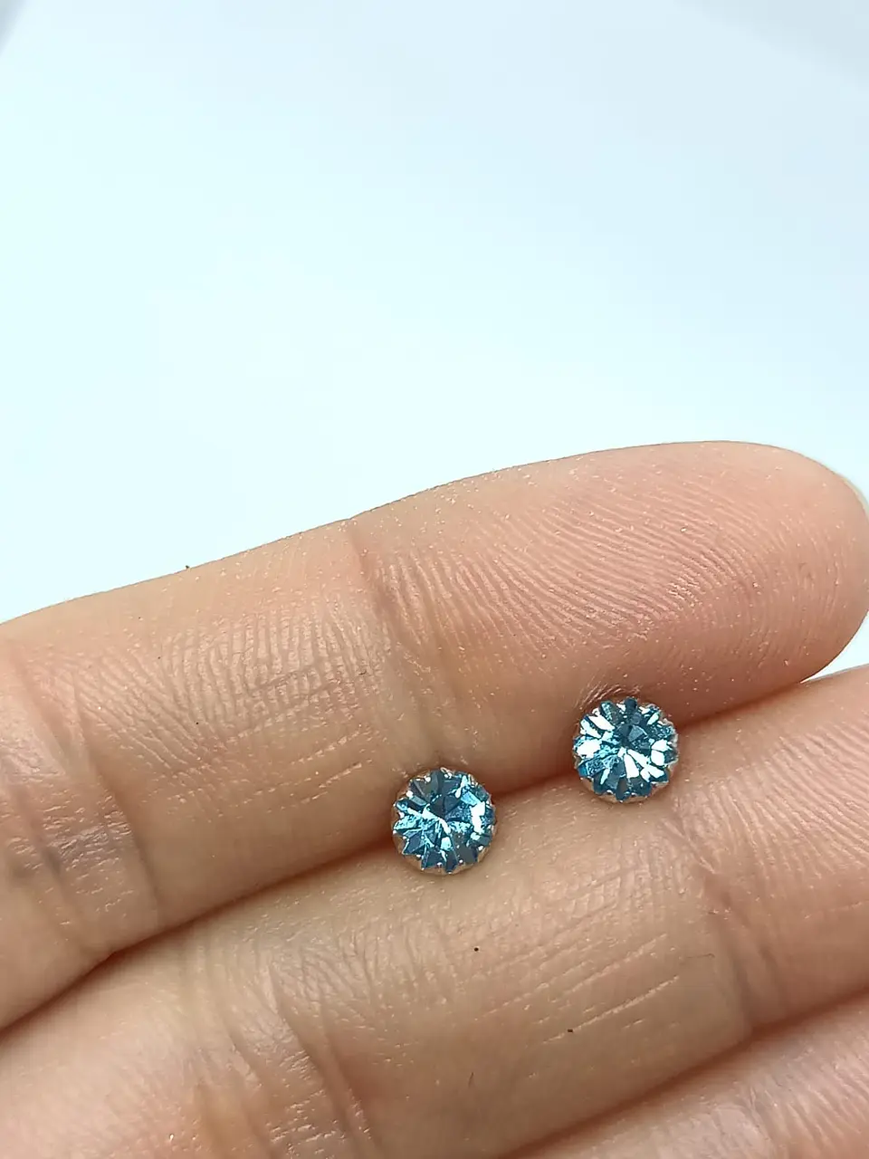 Pendientes Colores puntos De luz 5mm Plata fina ley S925 9