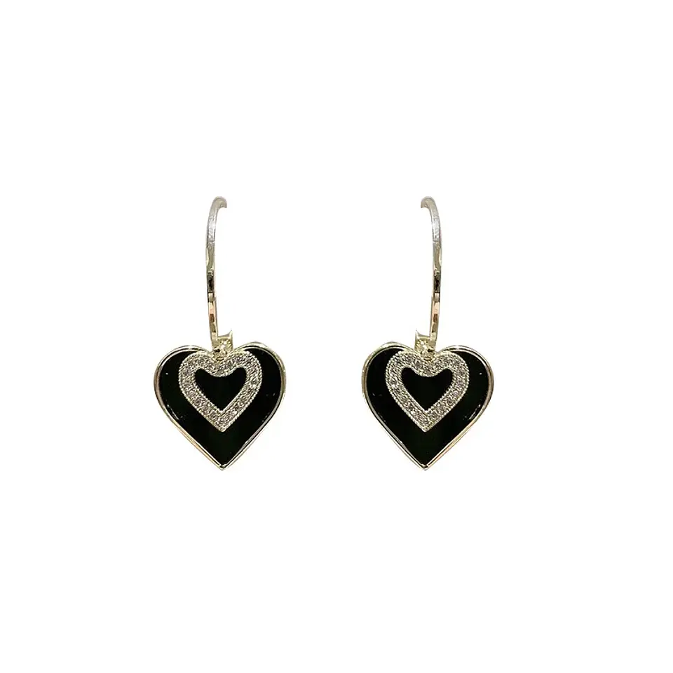 Aros Corazon Negro Zirconia Estilo Coreano  1
