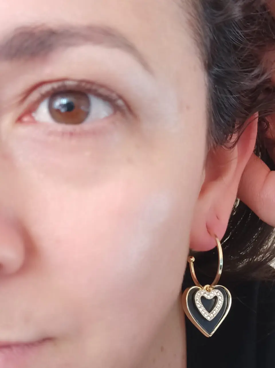 Aros Corazon Negro Zirconia Estilo Coreano  2