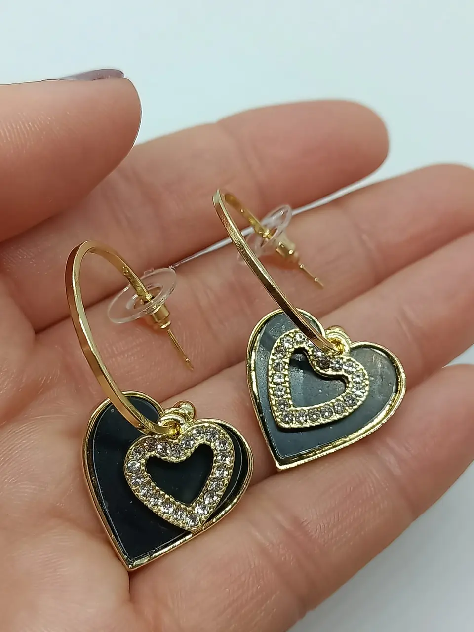 Aros Corazon Negro Zirconia Estilo Coreano  4