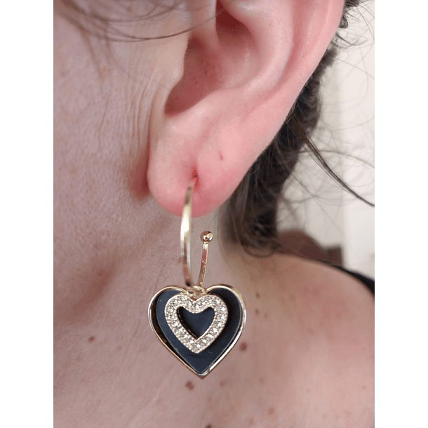 Aros Corazon Negro Zirconia Estilo Coreano  8