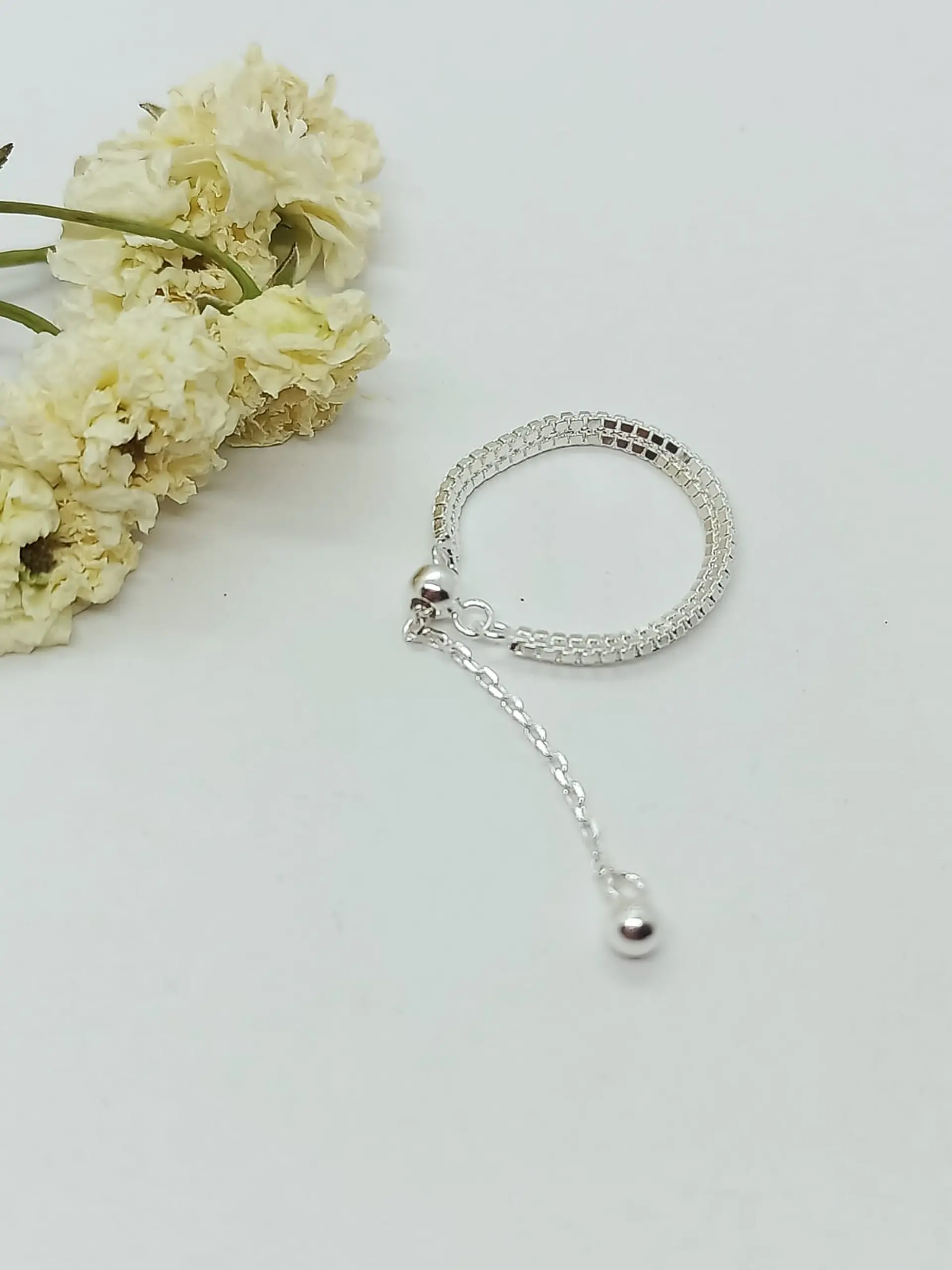 Anillo ajustable en plata fina ley S925 chapado en oro blanco 18kl tres modelos de cadena 15