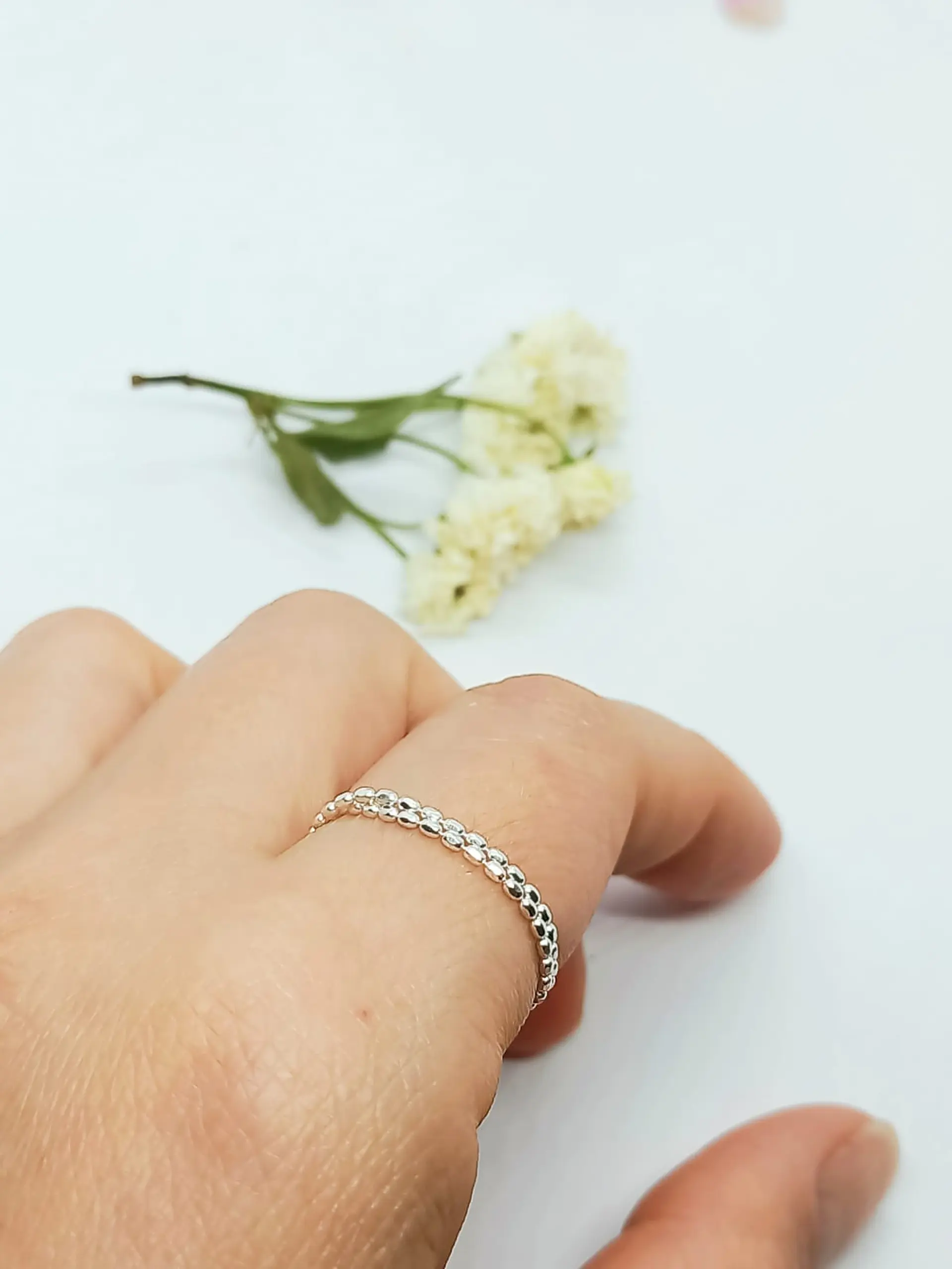 Anillo ajustable en plata fina ley S925 chapado en oro blanco 18kl tres modelos de cadena 25