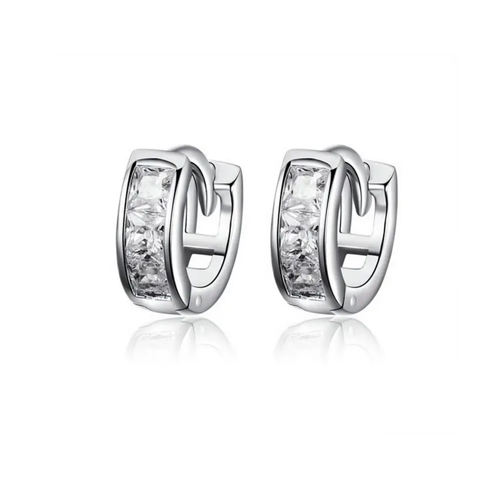 Argollas Chicas tipo Huggies con zirconios cúbicos incrustados en Plata 925 1