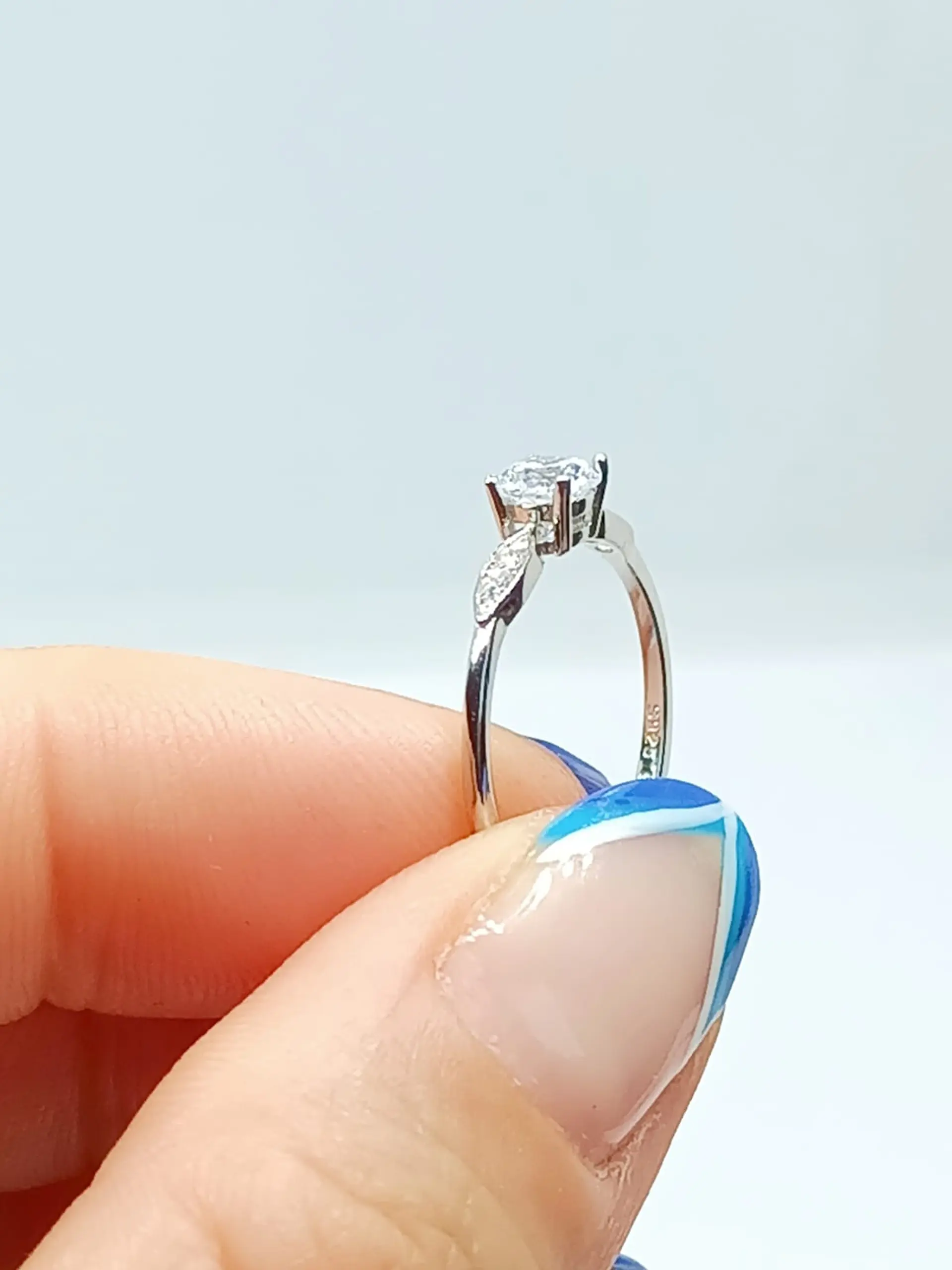 Anillo Plata fina ley S925 Solitario Compromiso circonio AAA 3