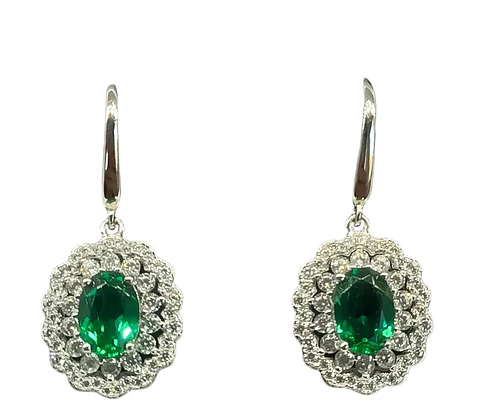 Aros con Esmeraldas Sostenibles en Plata ley 925