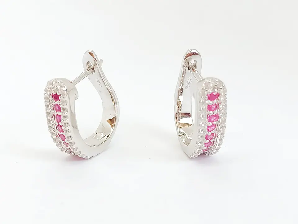 Argollas Lujosas Huggies con Gema de Rubí Rosa en Plata 925 3