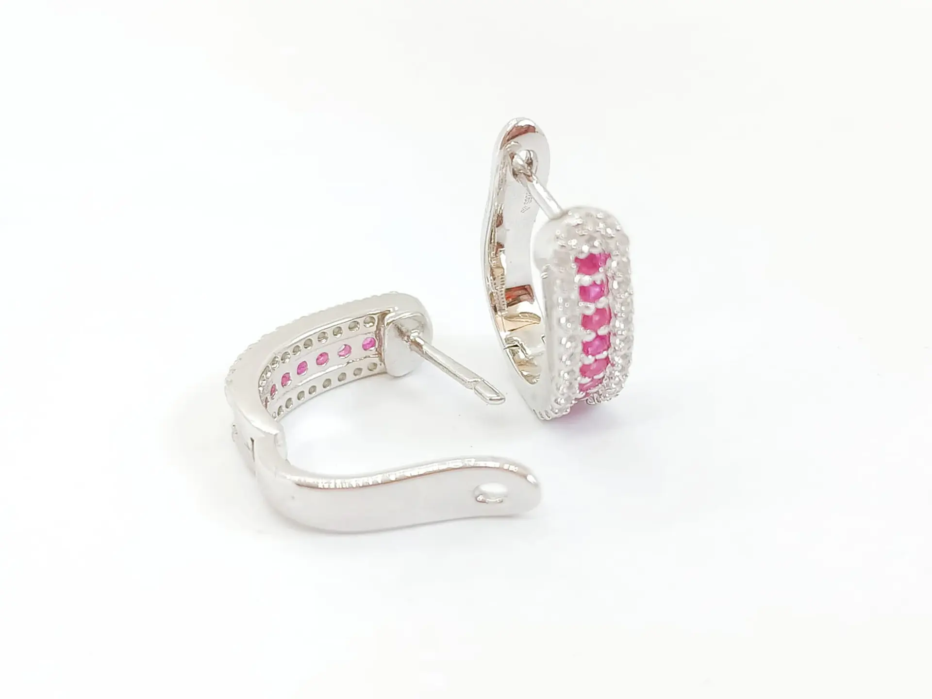 Argollas Lujosas Huggies con Gema de Rubí Rosa en Plata 925 7