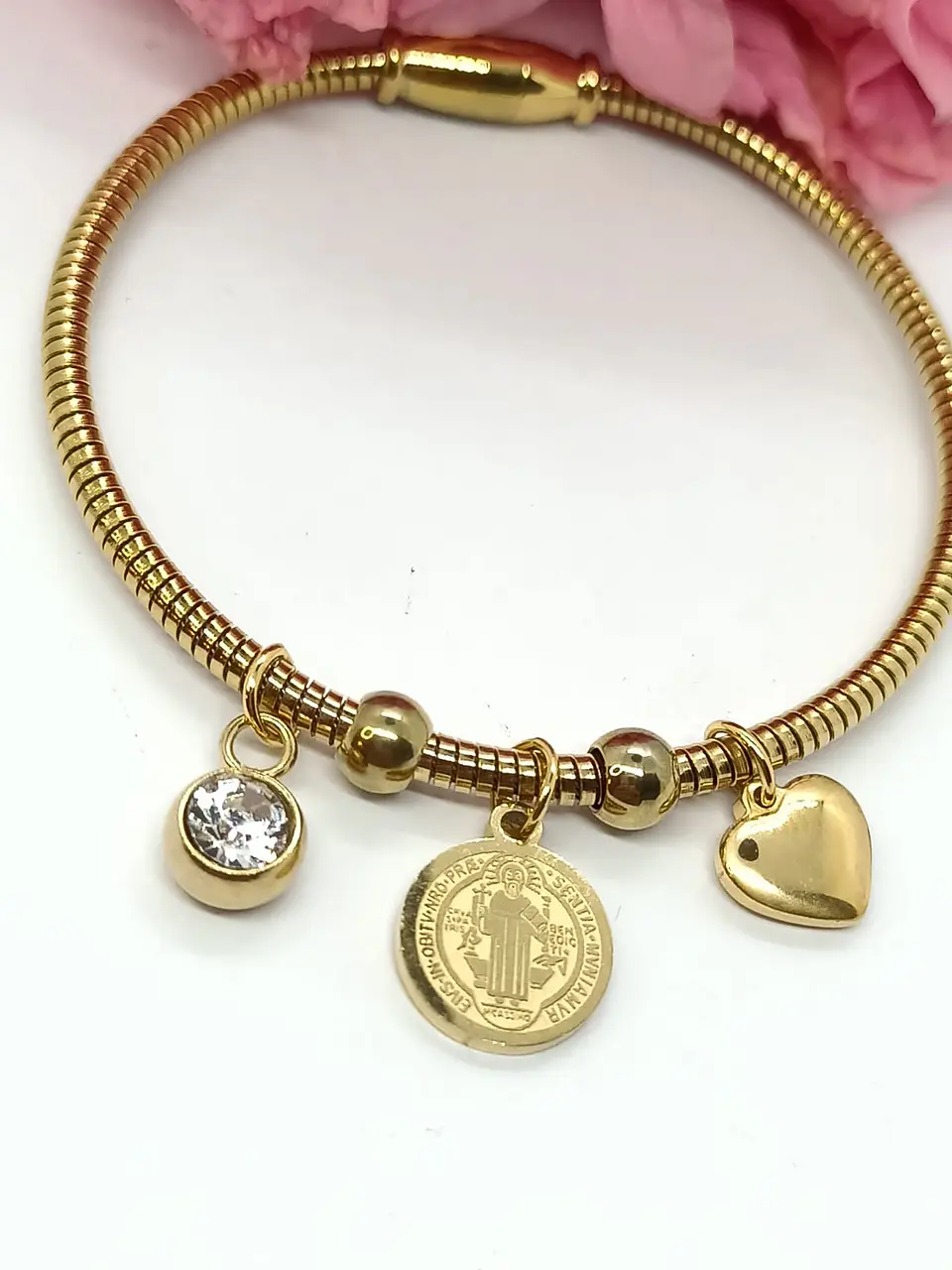 Pulsera Magnética Medalla San Benito Protector Chapada En Oro  3