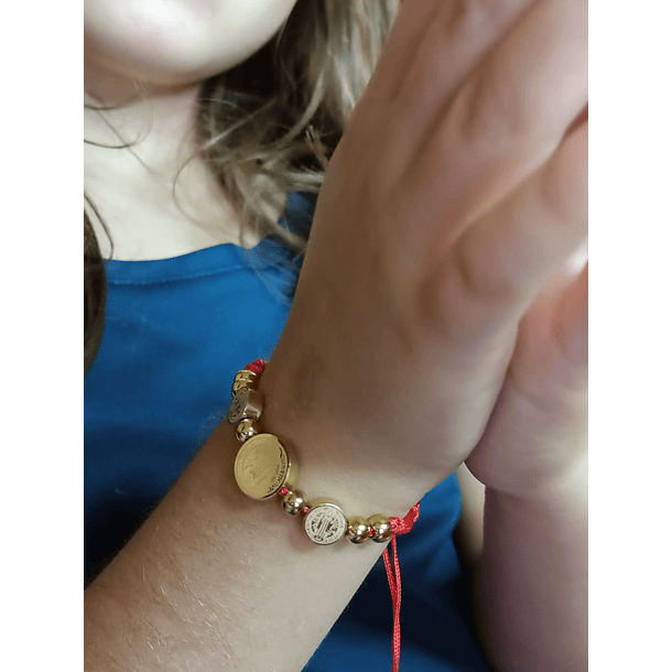 Pulsera de Buena suerte y protección Ajustable Medalla San Benito Cuerda Roja 6