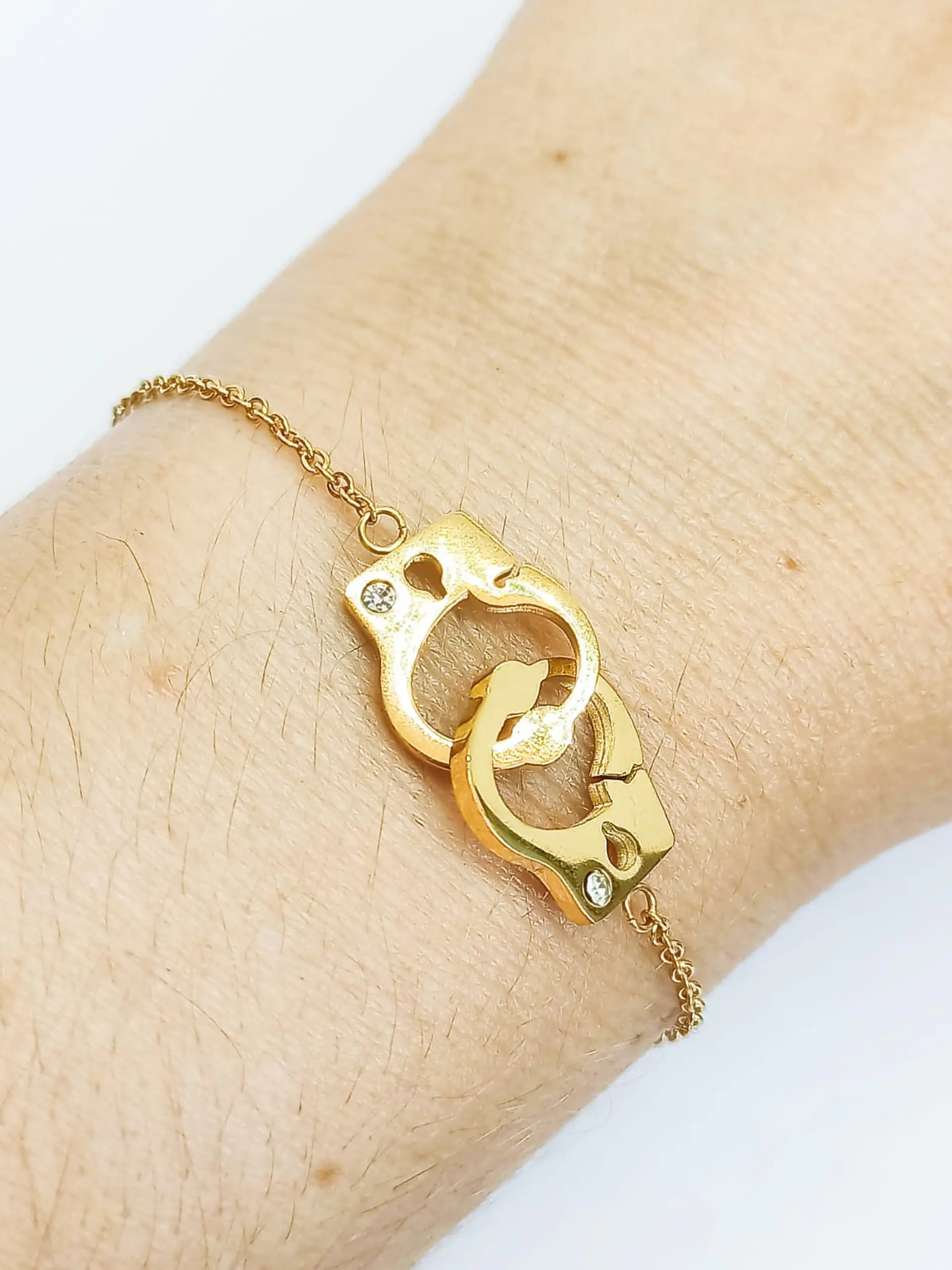 Pulsera de acero chapado en oro Esposas con Zirconias 3