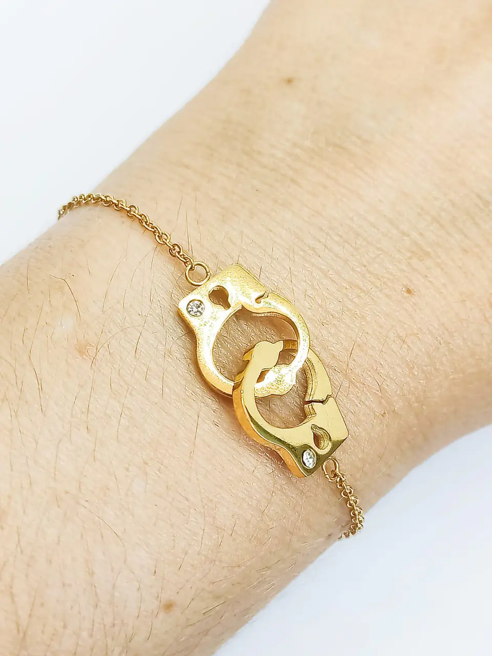 Pulsera de acero chapado en oro Esposas con Zirconias 3