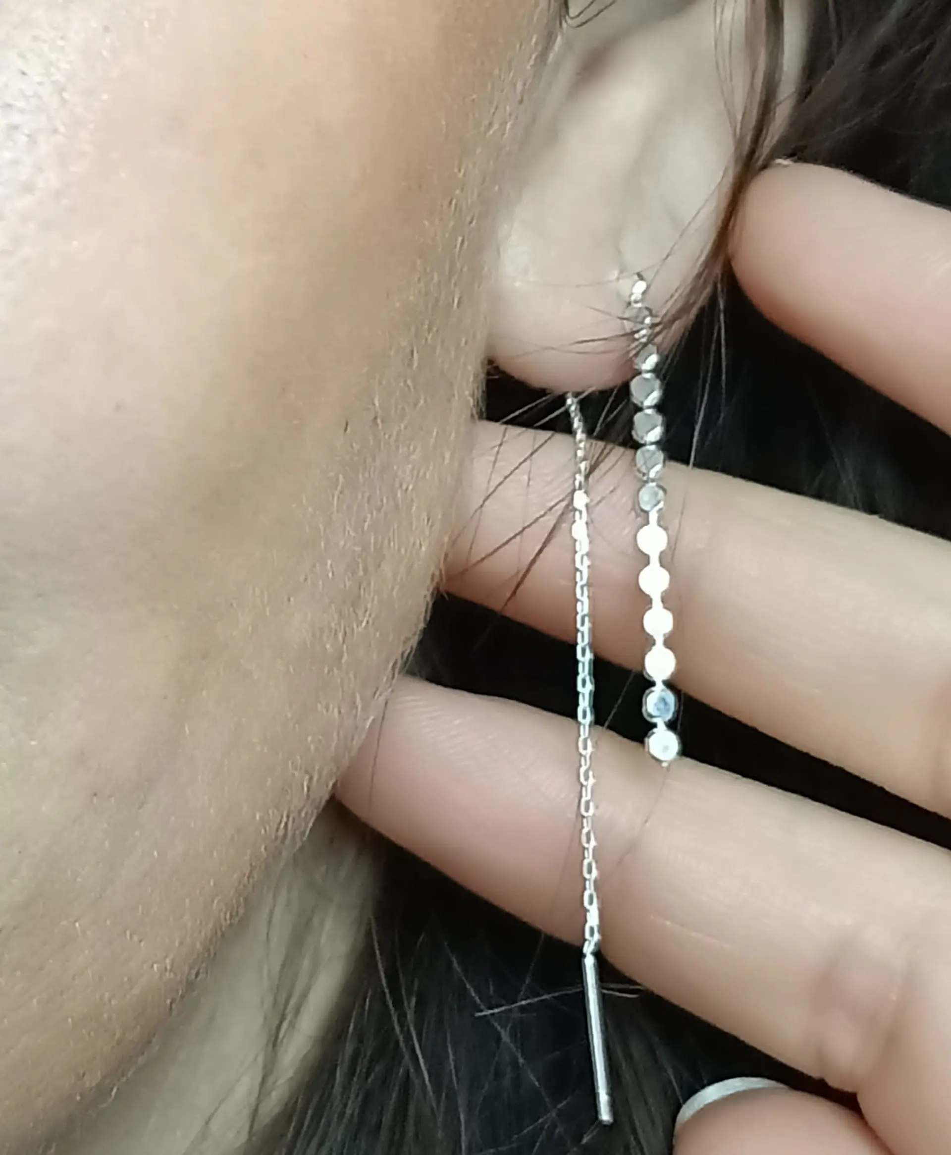 Aros largos plata fina ley S925 con baño de oro elegantes minimalistas 2