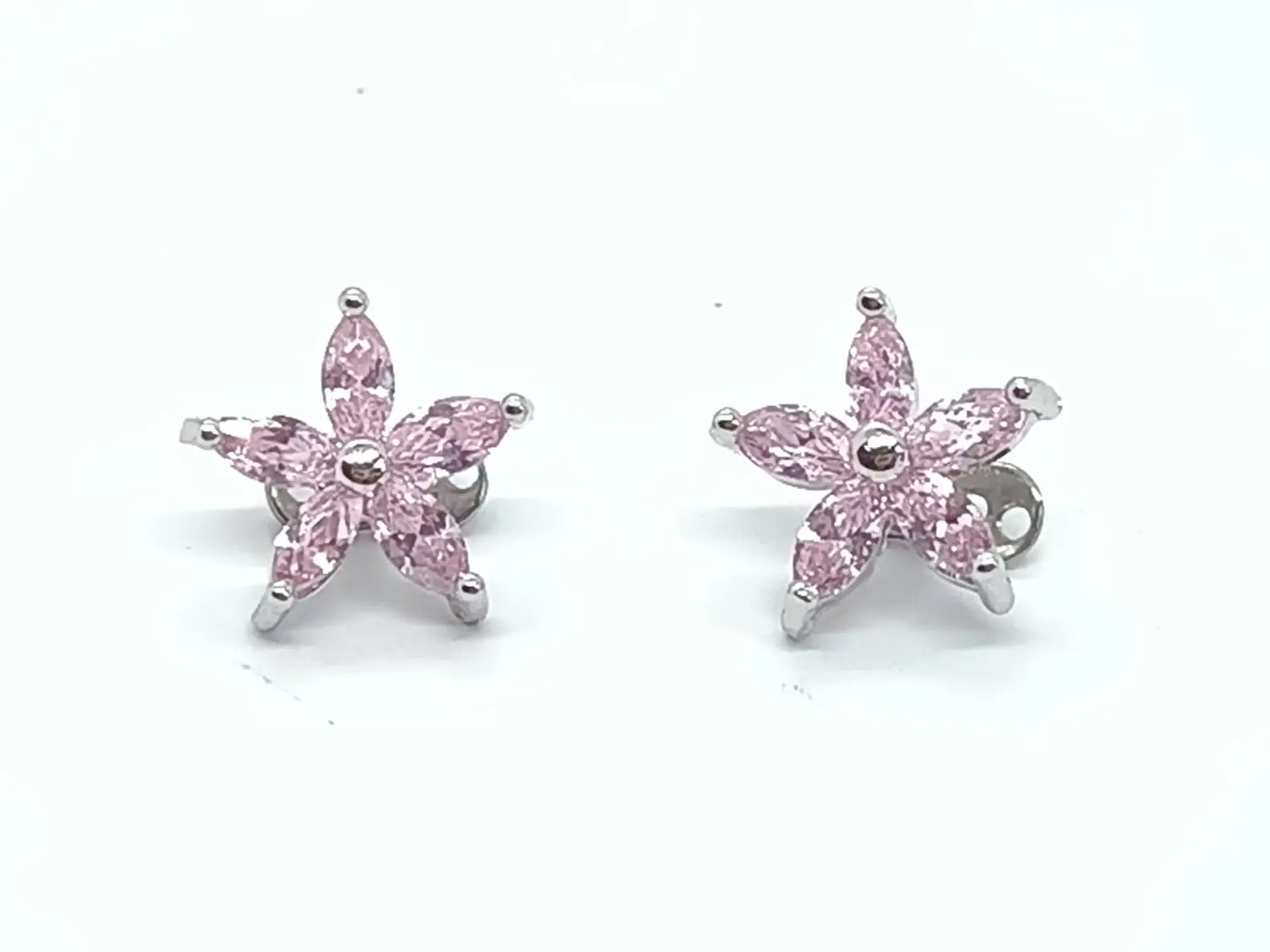Piercing Ancla Dermica tuerca Piel Acero Flor Zirconia Punk 1