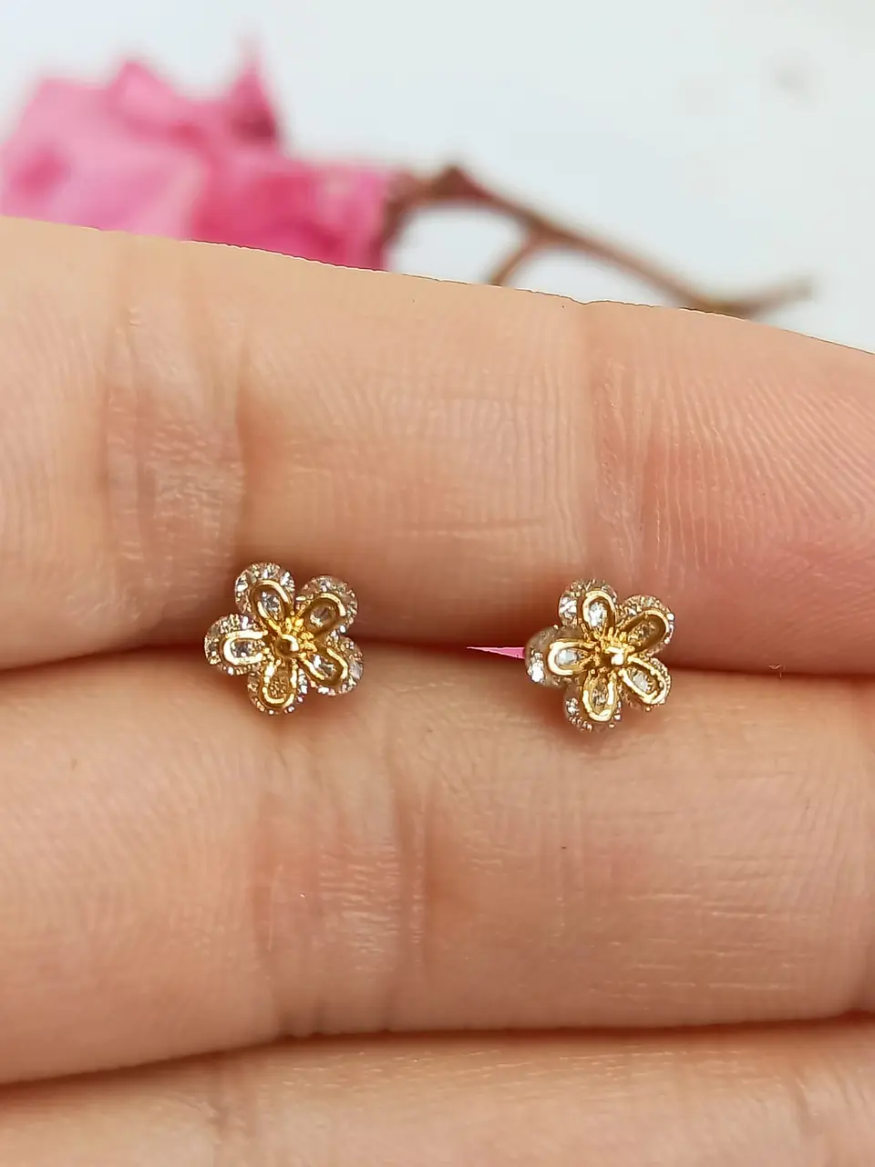 Aros Flor con Zirconias Niña Adulto Piercing Conch Helix 9