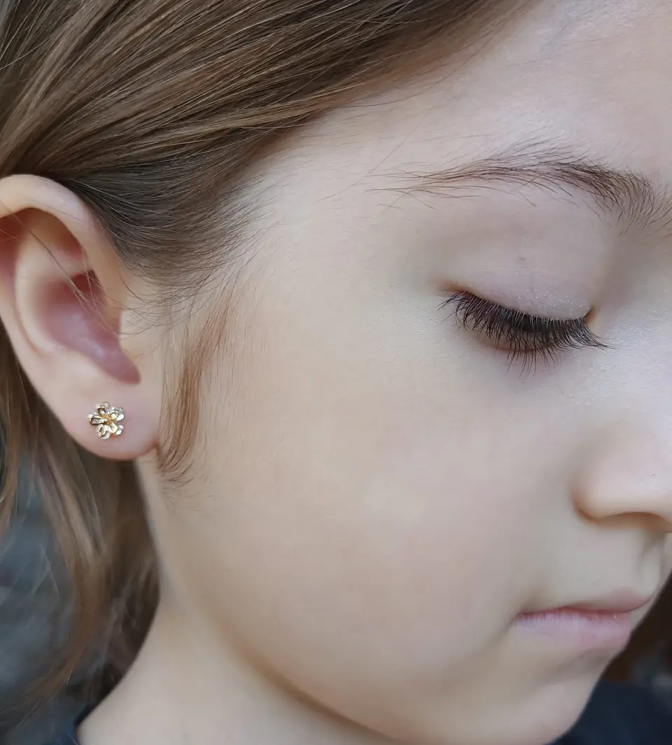 Aros Flor con Zirconias Niña Adulto Piercing Conch Helix 12