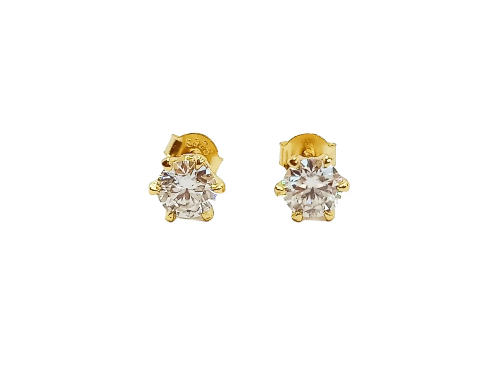 Aros Punto De Luz Gema Moissanita 5mm enchapada en Oro 18 K 2