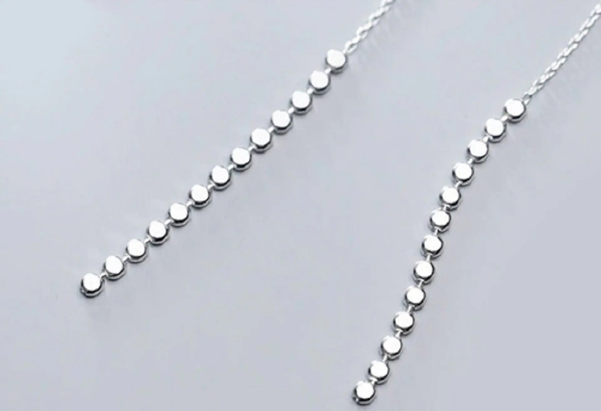 Aros largos plata fina ley S925 con baño de oro elegantes minimalistas 9