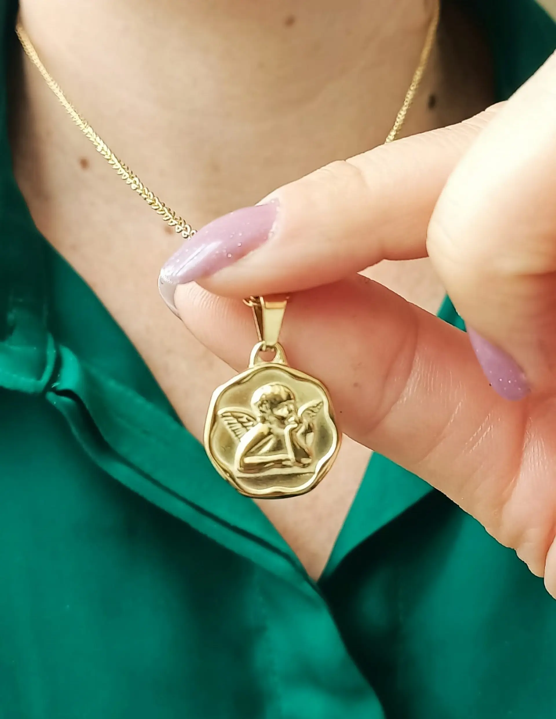 Colgante Angel Guardian Pensativo Bañado En Oro Amor Ángel 2