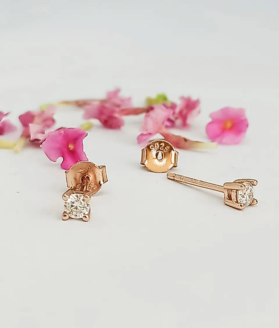 Aros Punto De Luz Plata Baño Oro rosa 18k 3mm Gema Moissanite  12