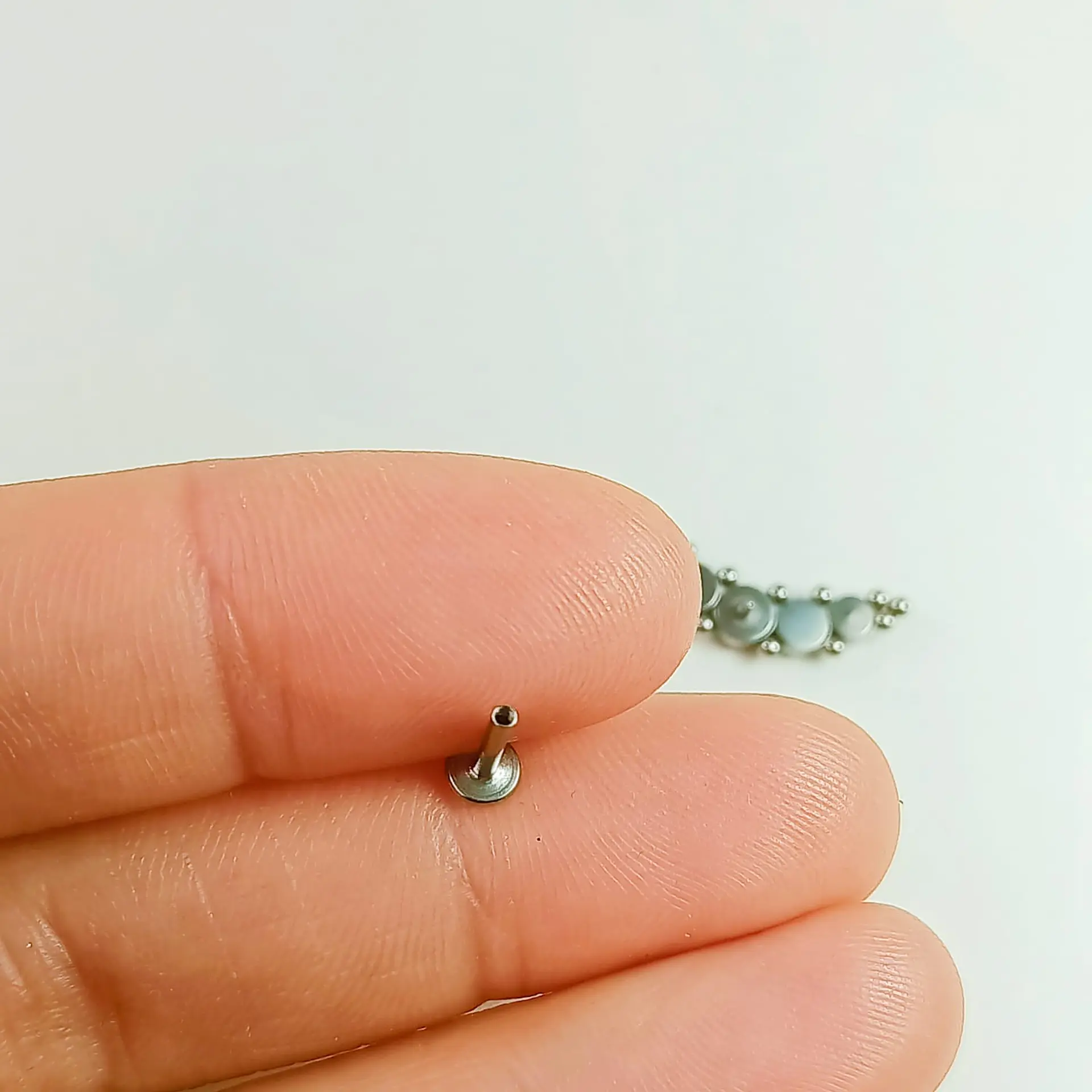 Piercing Oreja Tragus Conch Labret Modelo Media Luna Hipoalergenico Unidad 8