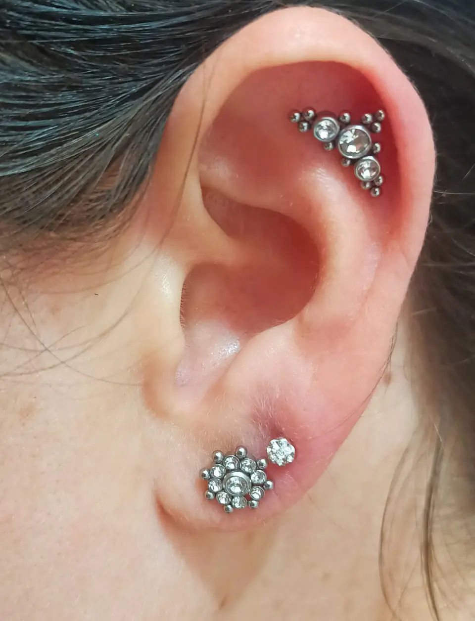 Piercing Oreja flat Labret Modelo Isósceles Hipoalergenico Unidad 11