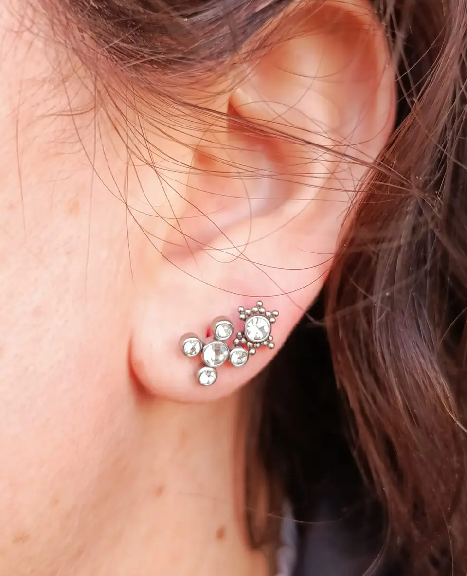 Piercing Punto Luz Tragus Conch Labret Modelo Drone Hipoalergénico Unidad 8