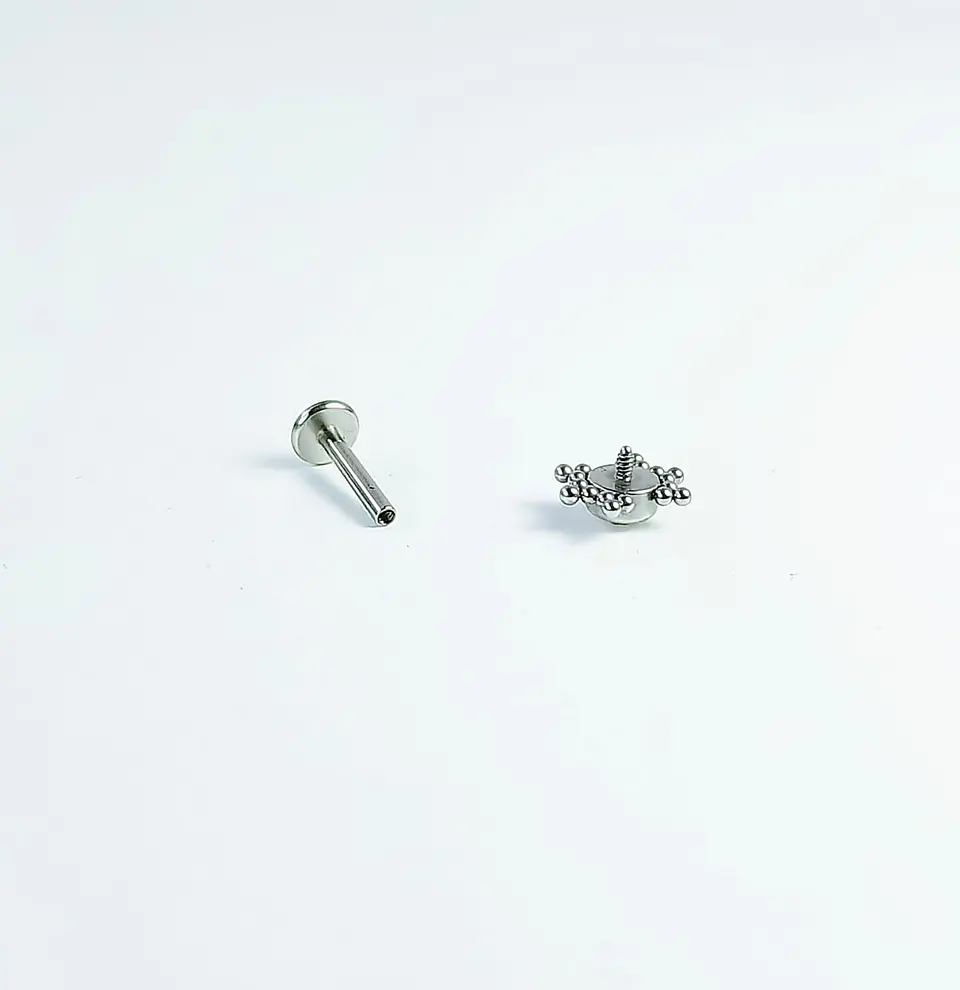 Piercing Oreja Tragus Conch Labret Modelo Spider Hipoalergénico Unidad 7