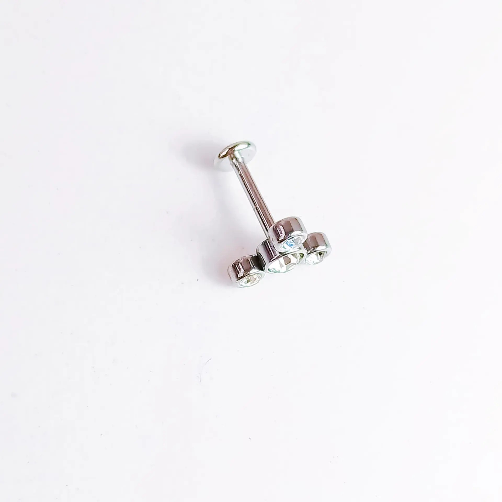 Piercing Oreja Tragus Conch Labret Modelo Triqueta de zirconio Hipoalergenico Unidad 10