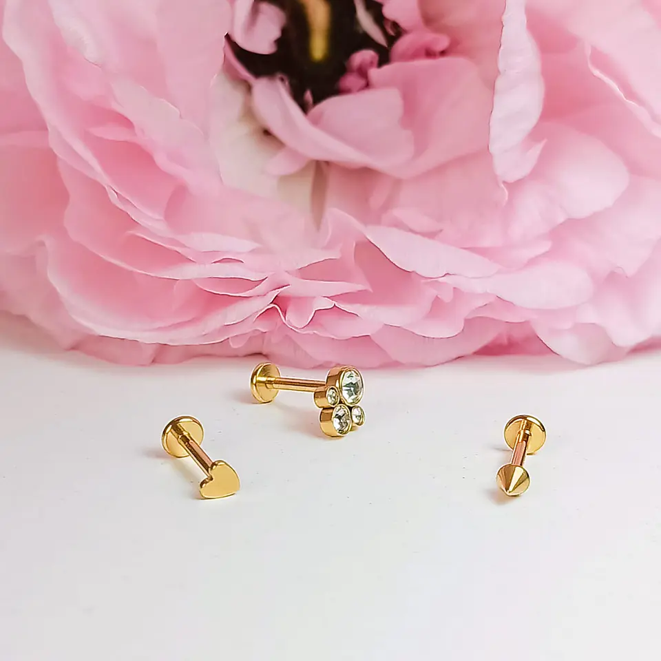 Set Piercing Chapado En Oro 18k Nostril Labret Flor Cono 3