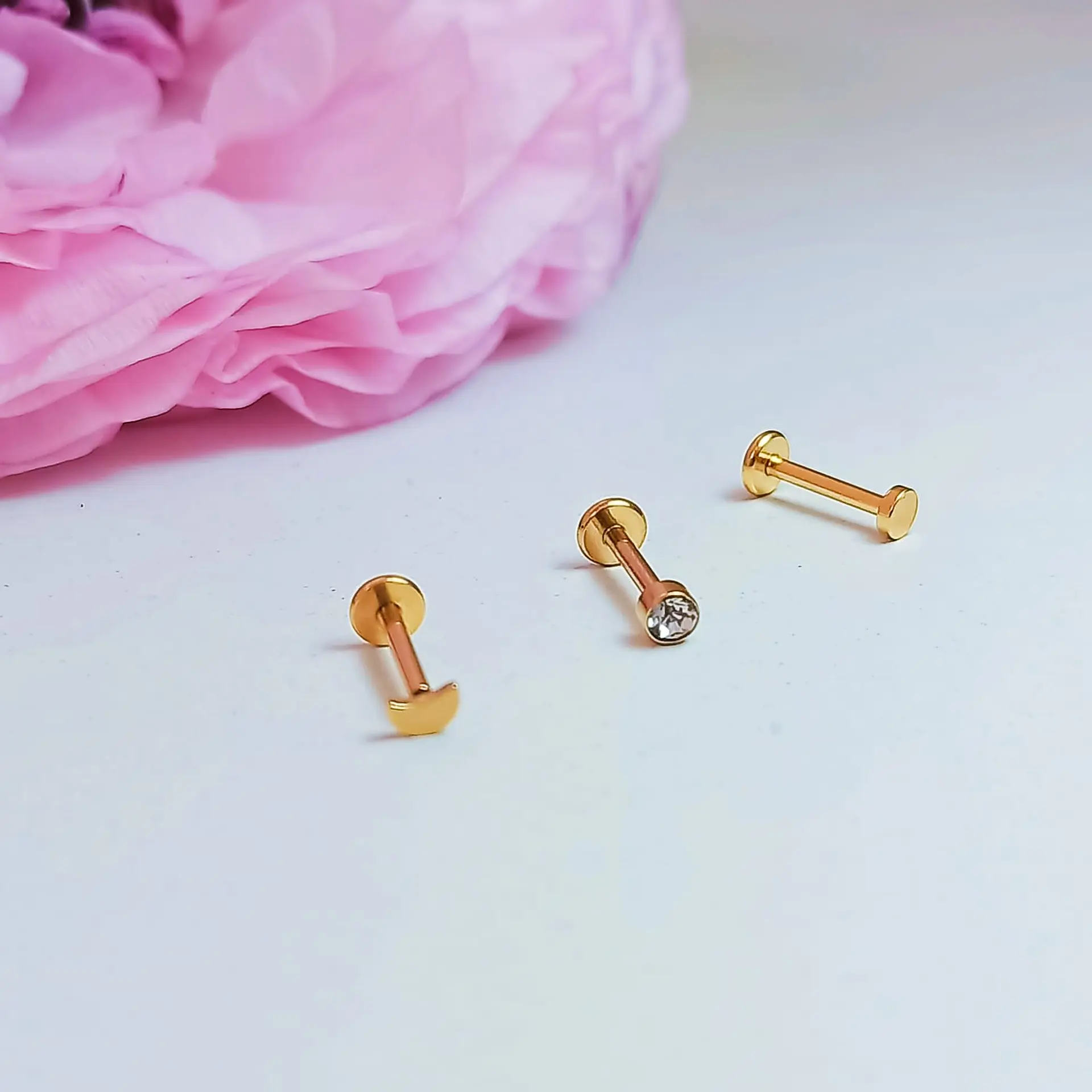 Set Piercing Chapado En Oro 18k Nostril Labret Set Luna Pack 3