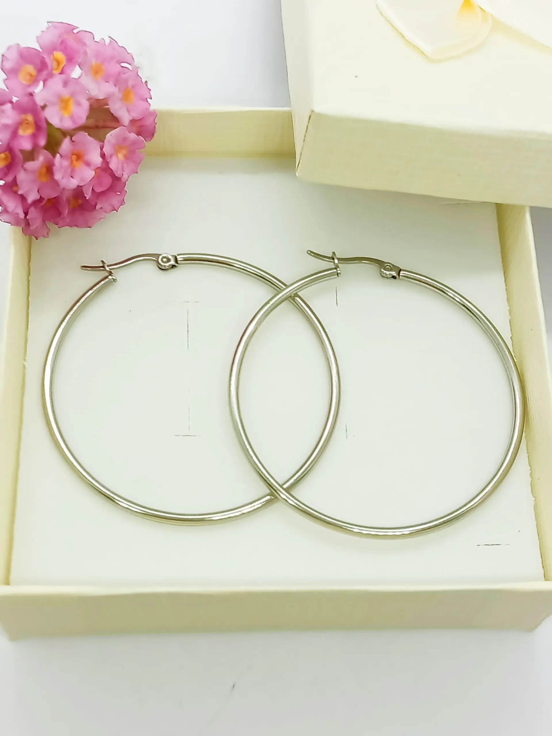 Argollas clásicas hoop plateadas 45 Mm hipoalergénicas 2