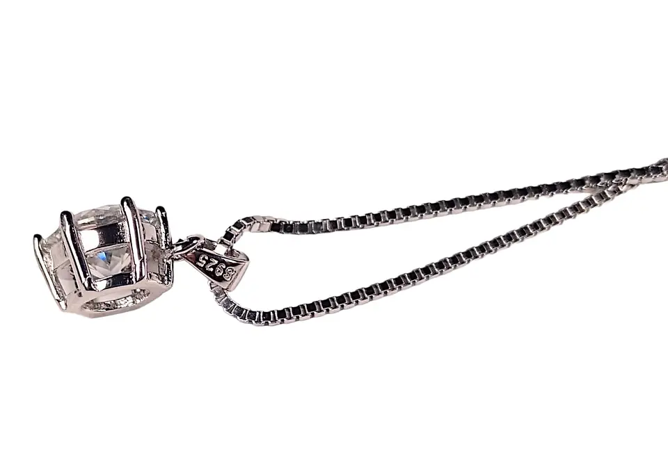 Colgante Plata Fina Punto De Luz 1 Ct Moissanita  12