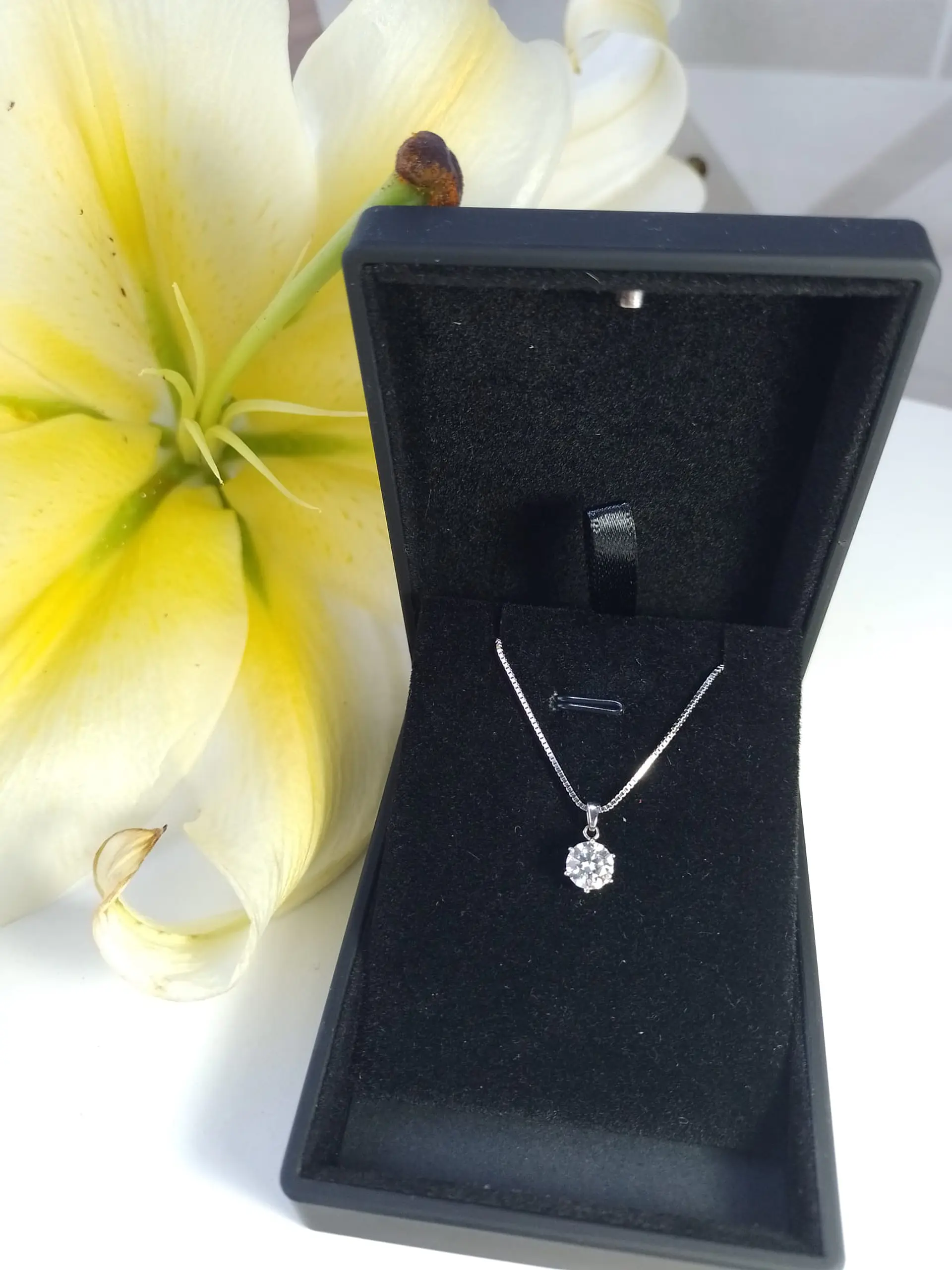Colgante Plata Fina Punto De Luz 1 Ct Moissanita  2