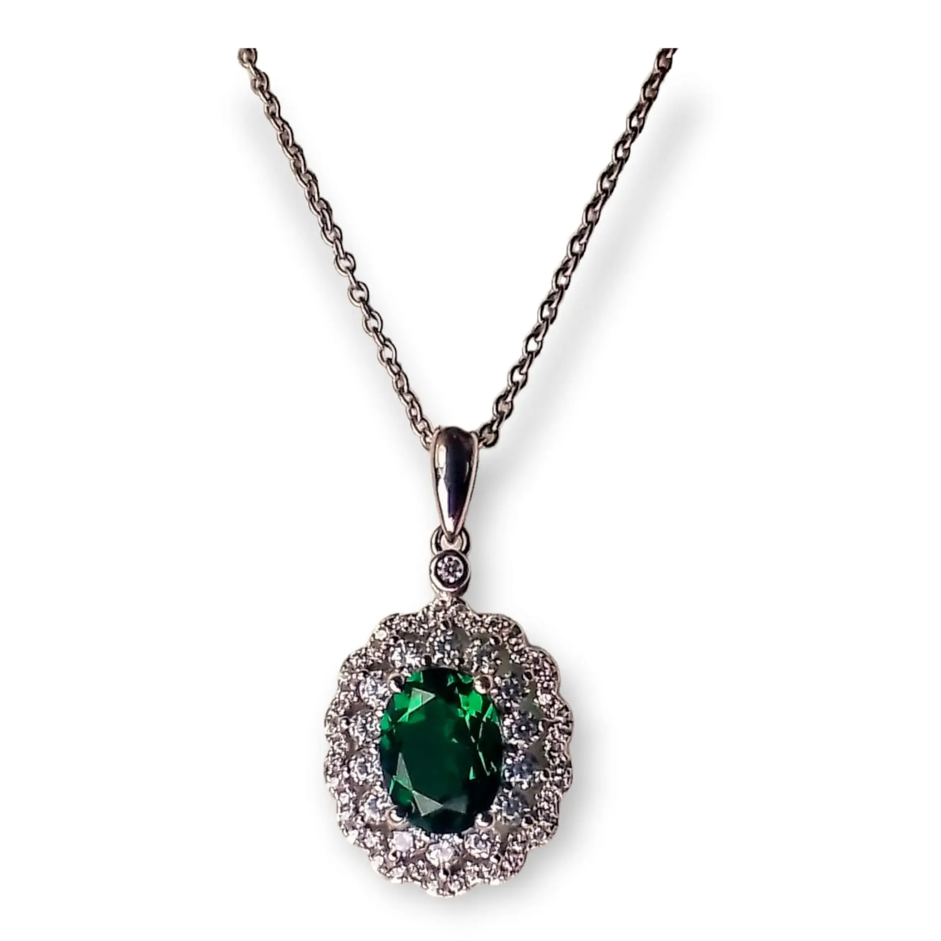 Collar con dije Colgante de Gema Esmeralda enmarcada en leucozafiros todo en plata fina ley S925 5
