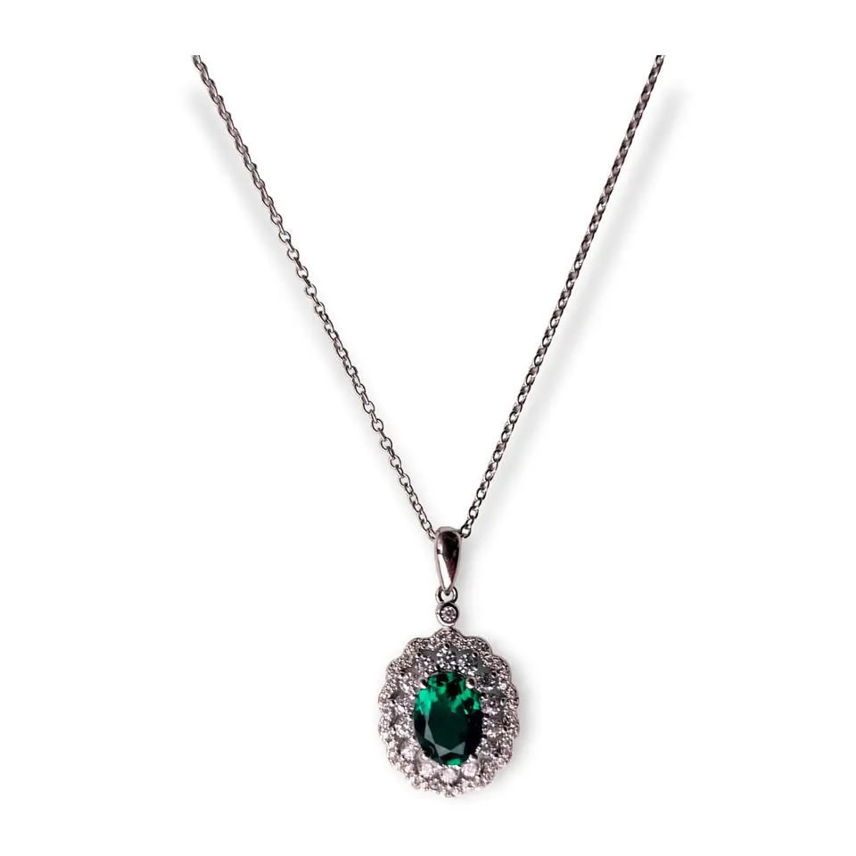 Collar con dije Colgante de Gema Esmeralda enmarcada en leucozafiros todo en plata fina ley S925 1