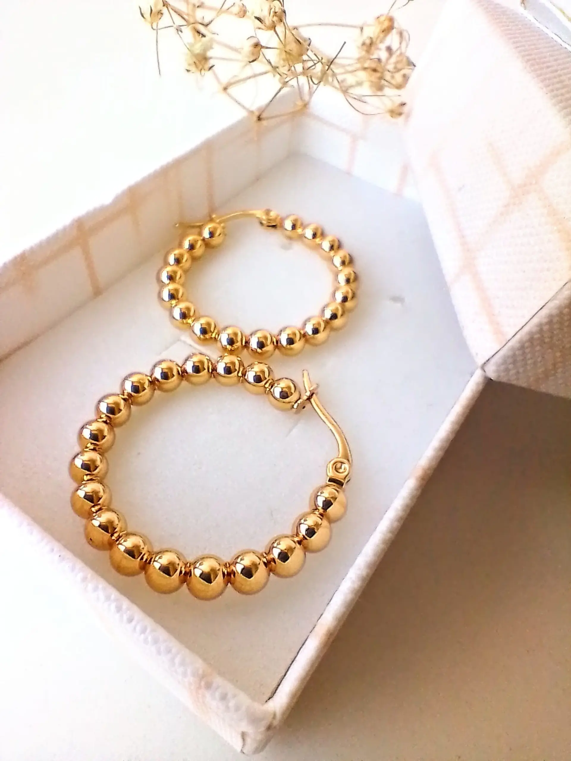 Argollas Aros Minimalista Esferas Hoop Chapadas En Oro 18k 6