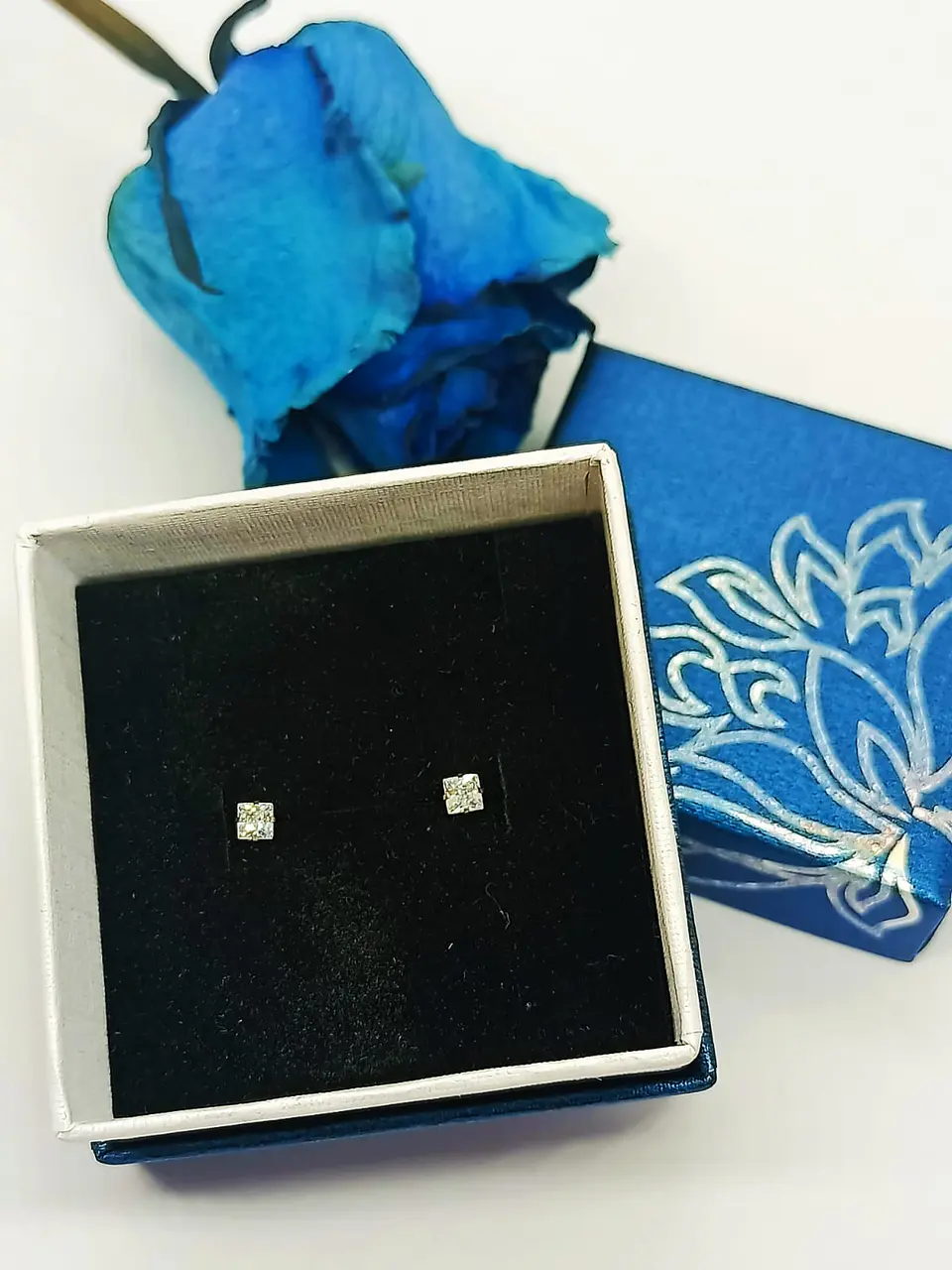Aros de seguridad puntos de luz Hipoalergénicos 3mm Zirconio Blanco Figuras 11