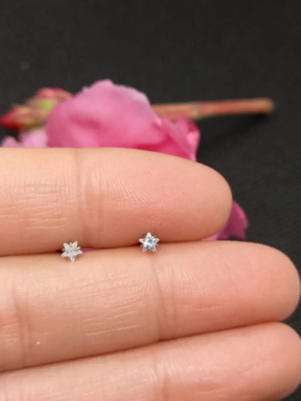 Aros de seguridad puntos de luz Hipoalergénicos 3mm Zirconio Blanco Figuras 17