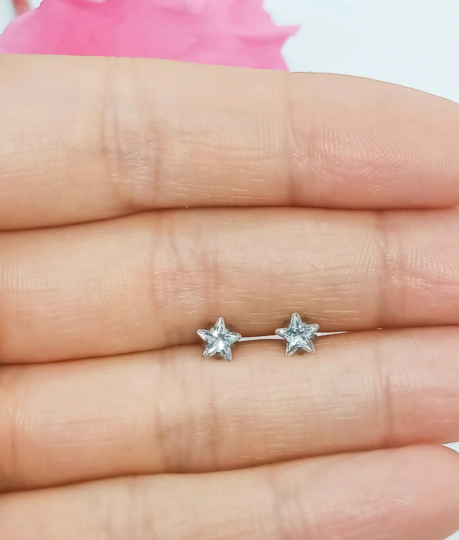 Aros puntos de luz Hipoalergénicos Distintas figuras Zirconia Blanco 5mm 19