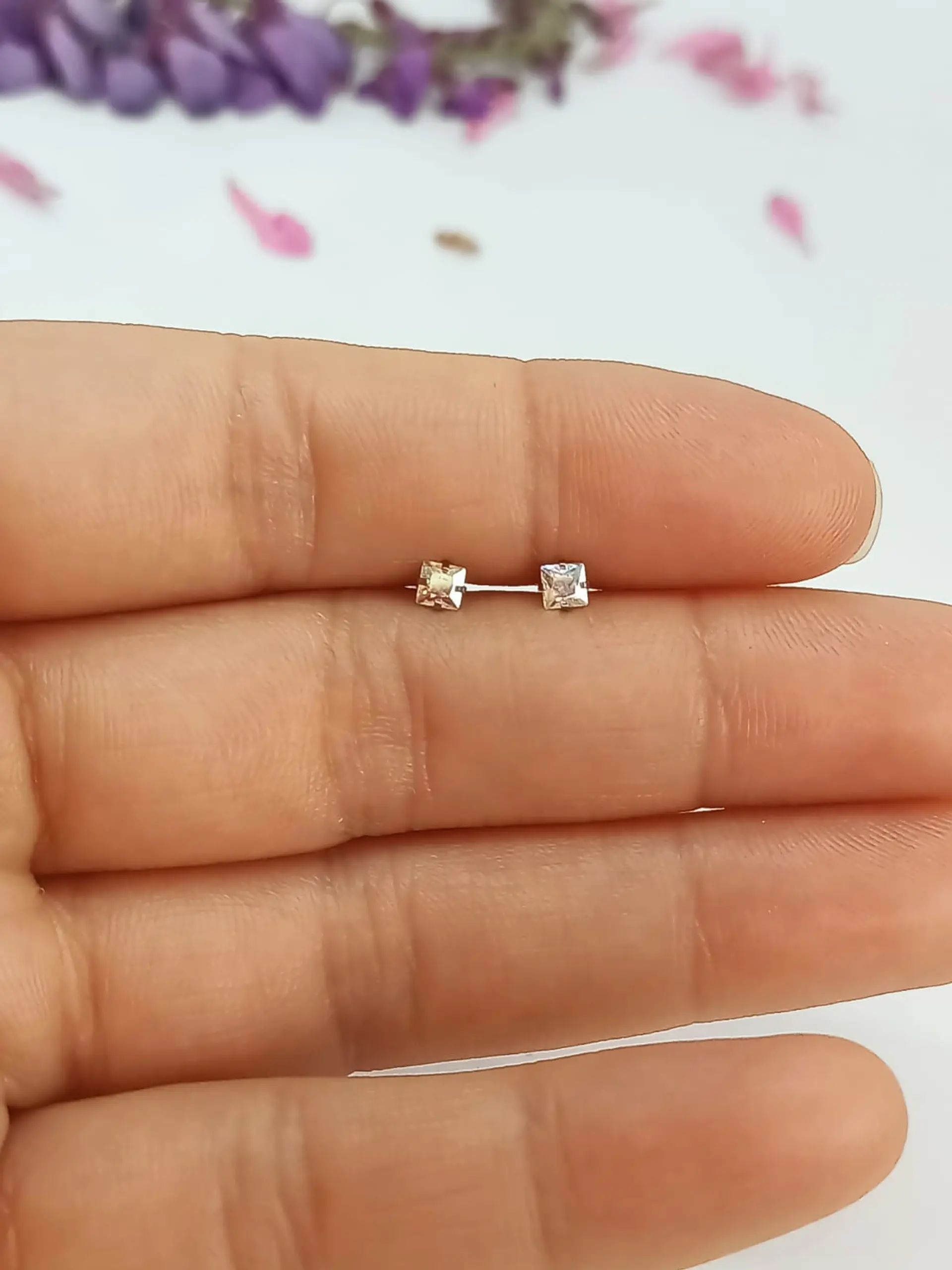 Aros de seguridad Punto de Luz Figuras Hipoalergénicos zirconio tornasol 3mm 12