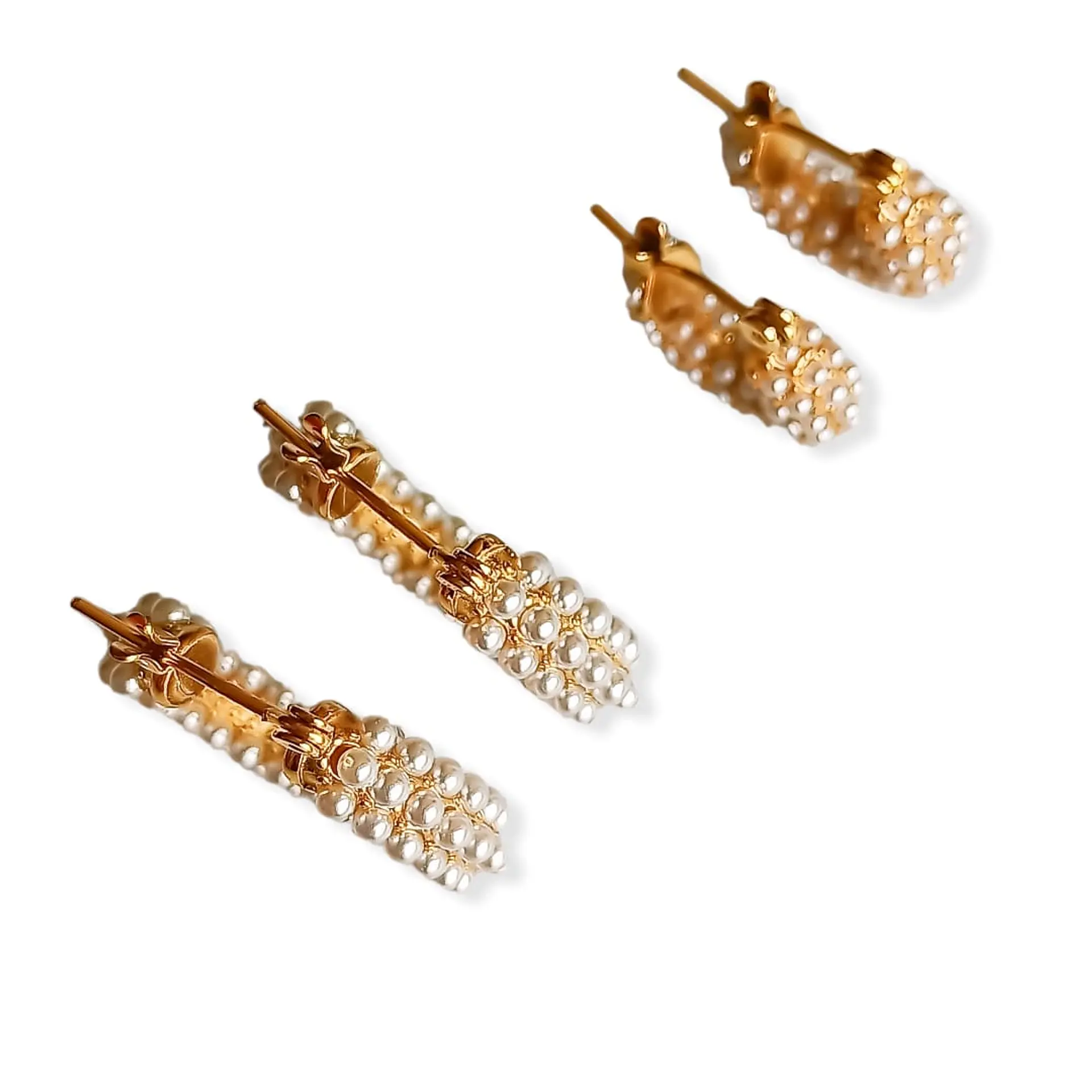 Aros Bote Perla Huggie Chapada En Oro 18k Pack Madre Hija 4