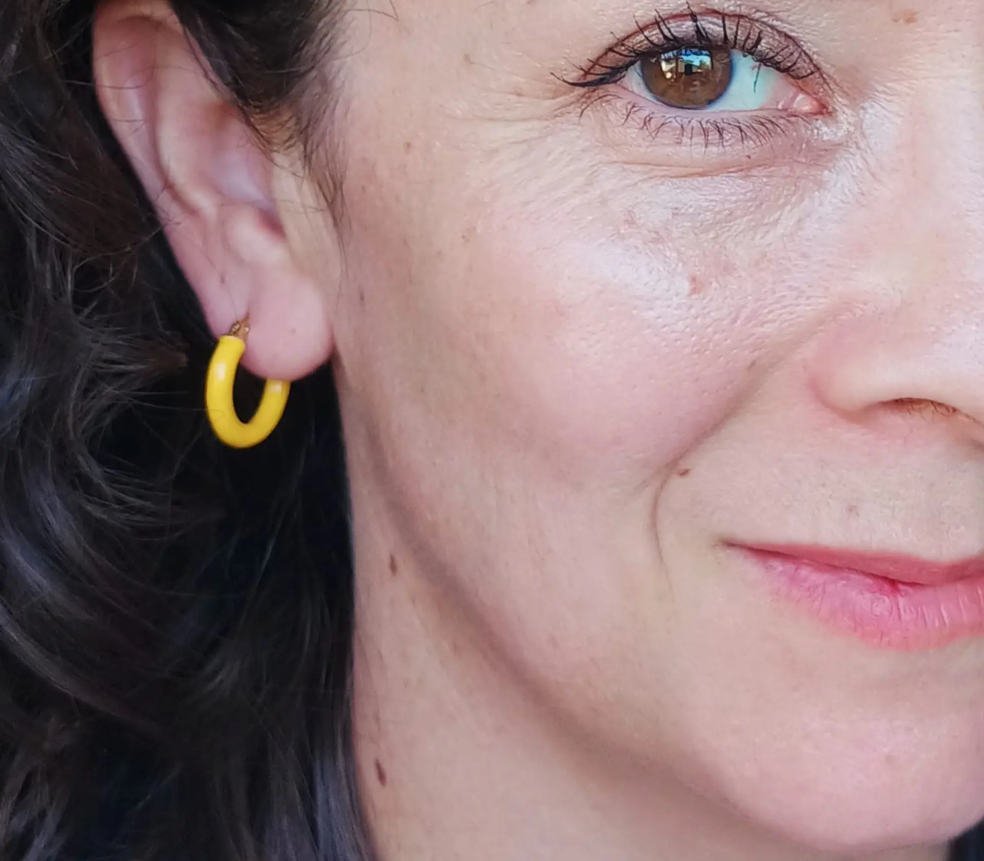 Argollas hoop chapadas en oro 18k amarillo Neon  6