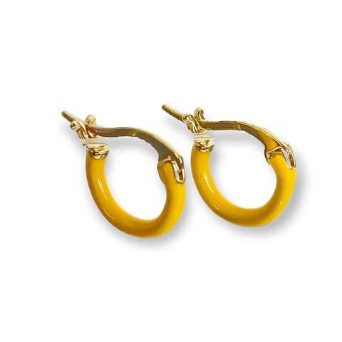 Argollas Huggies chapadas en oro 18k Amarillo Neon 
