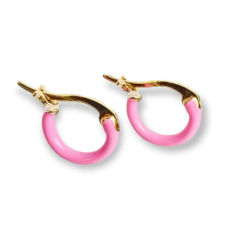 Argollas Huggies Sakura chapadas en oro 18K Rosa chicle